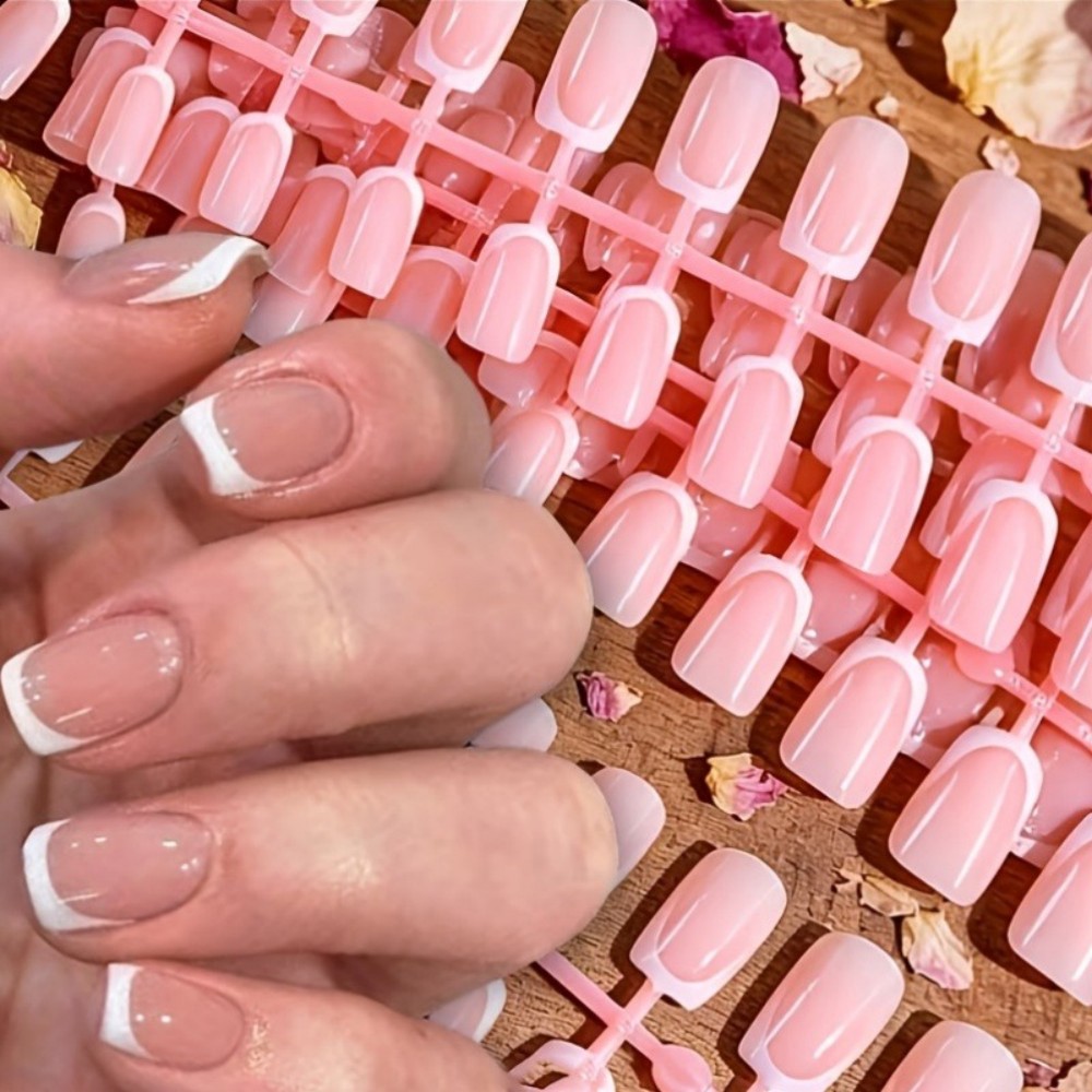 Nail Art Natural - 120 faux ongles carrés courts à
