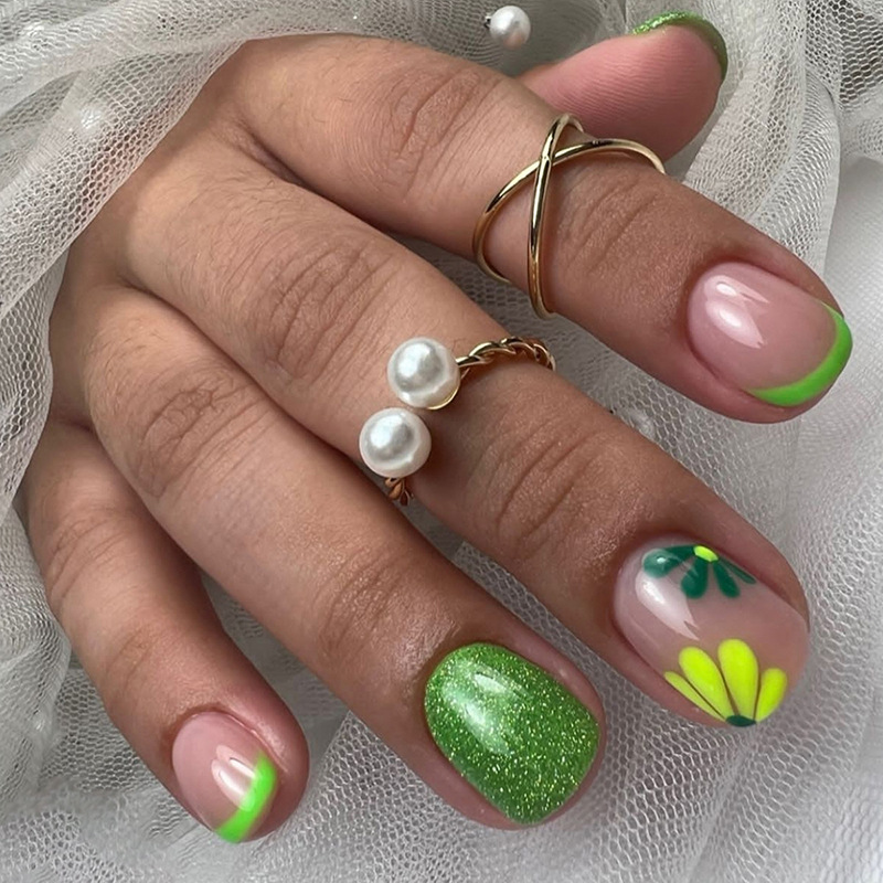 Nail Art Jelly - 24 faux ongles courts de type
