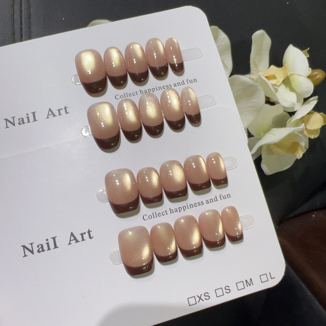 Faux ongles français courts à  - Nail Art Red Wine Cat Eye avis et prix