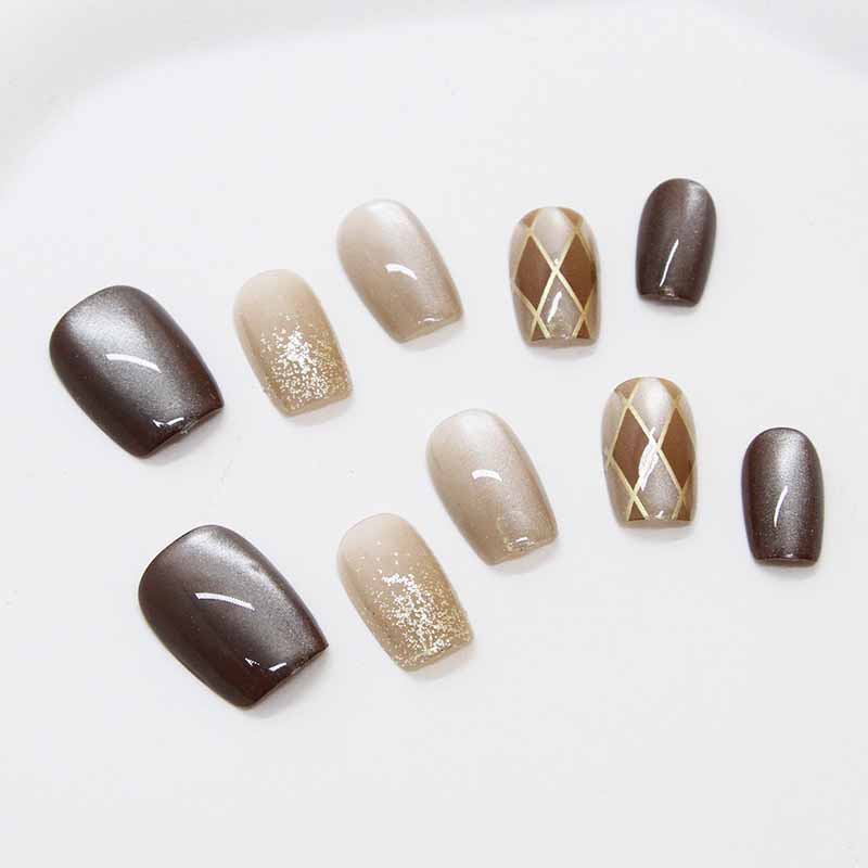Faux ongles à pression faits à - Nail Art Red Wine Cat Eye avis et prix