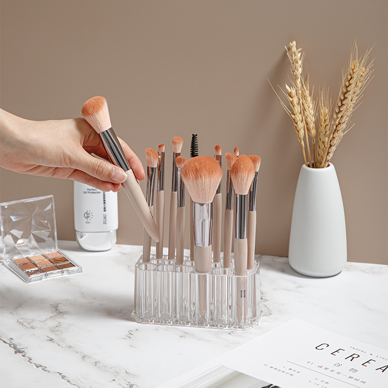 Organisateur de brosses à ongl - Nail Fan Brush avis et prix